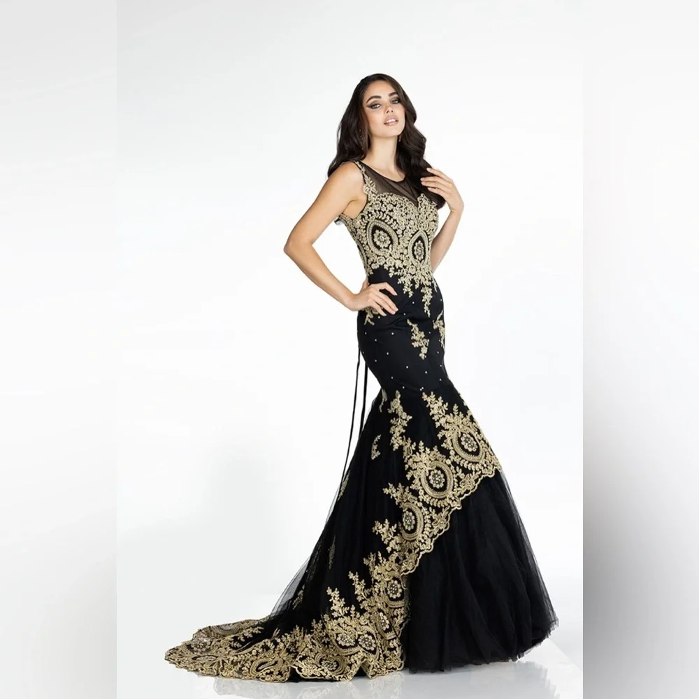 Abby Paris Formal Dress By Lucci Lu - Picture 3 of 15